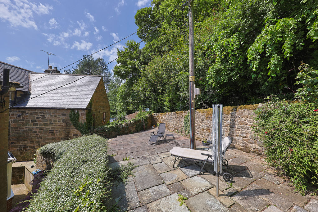Far Hill Ashover